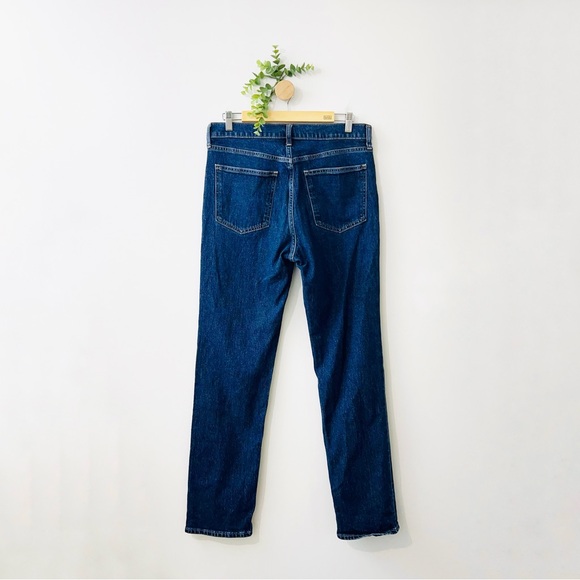 GAP ‘90’s Straight High Rise Blue Wash Jeans - Picture 6 of 11